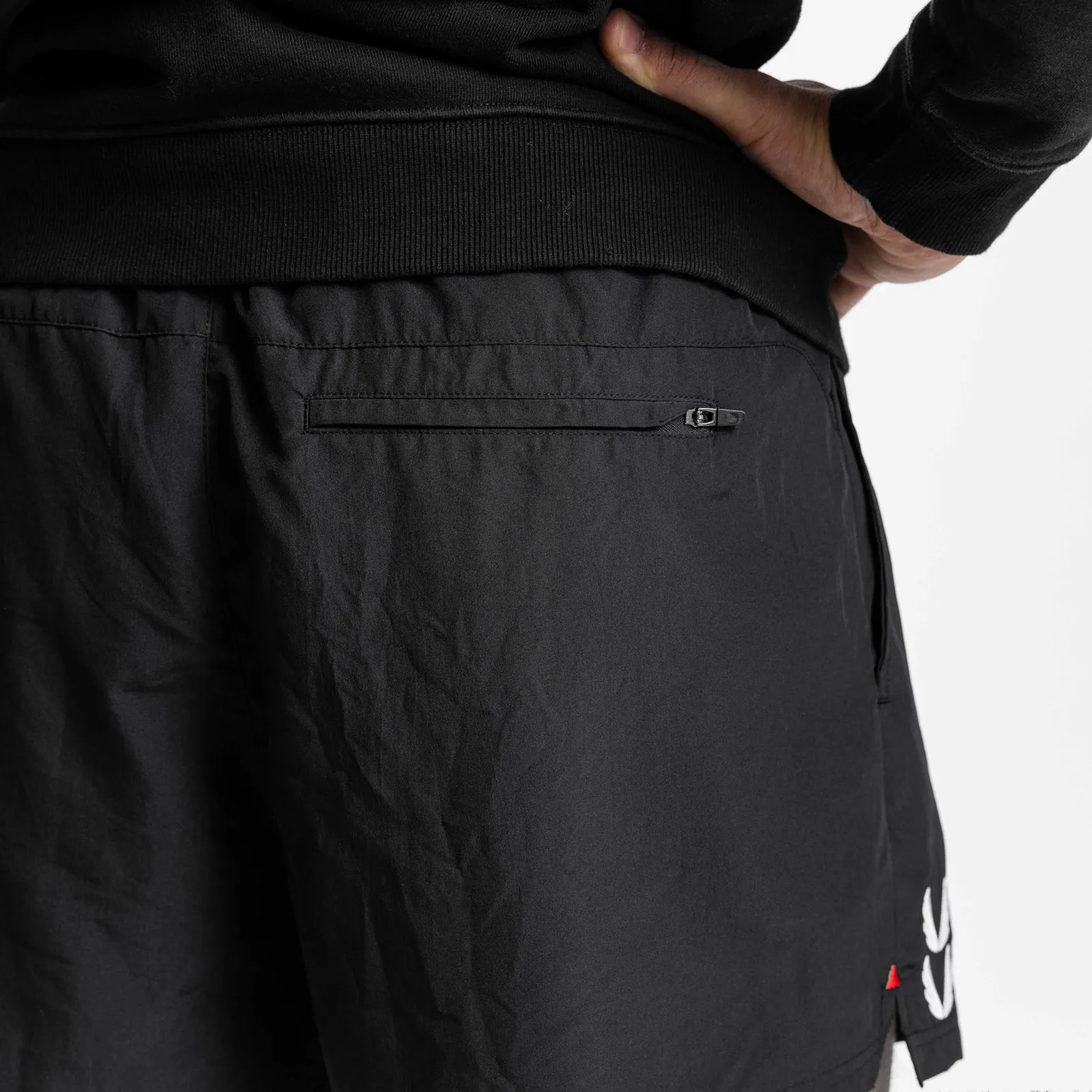 0601. Vintage 5" Training Short - Black "Transcend"