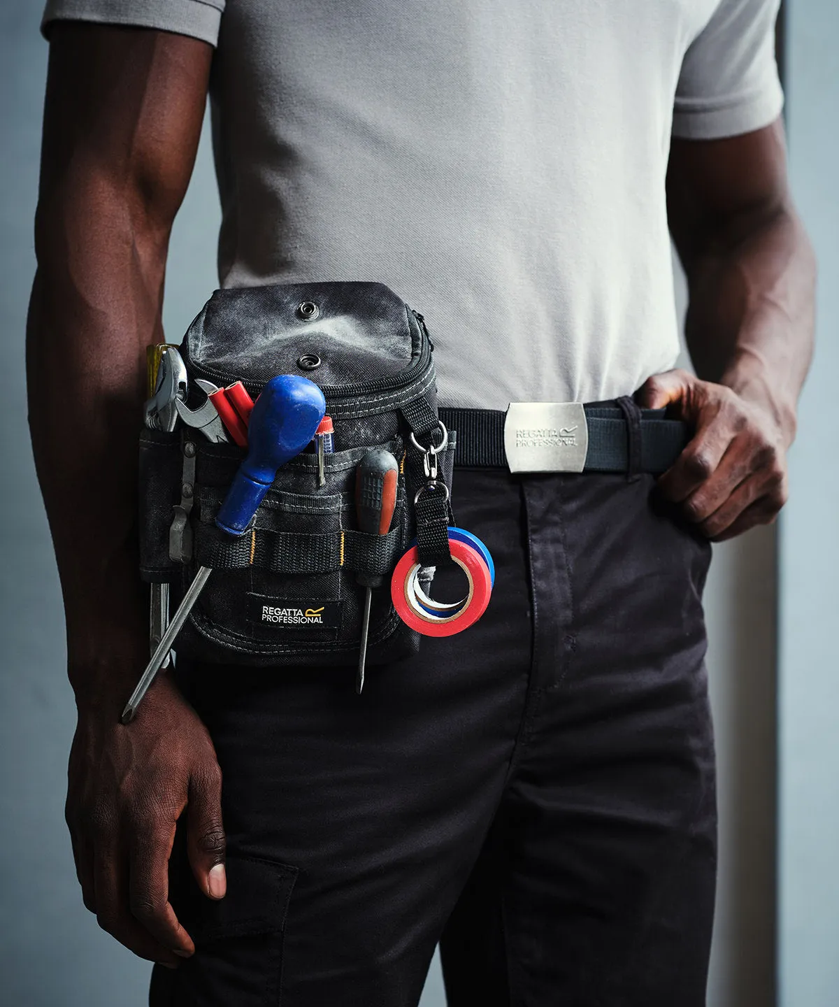 Black - Premium zipped tool pouch