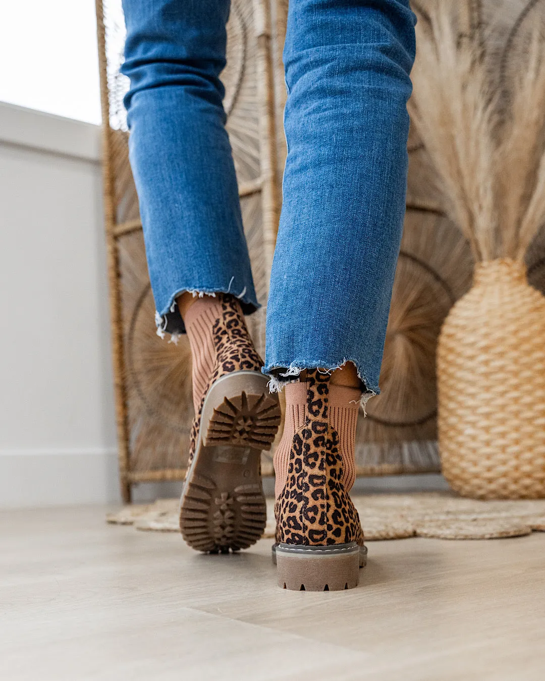 Corkys Cabin Fever Bootie - Tan Leopard