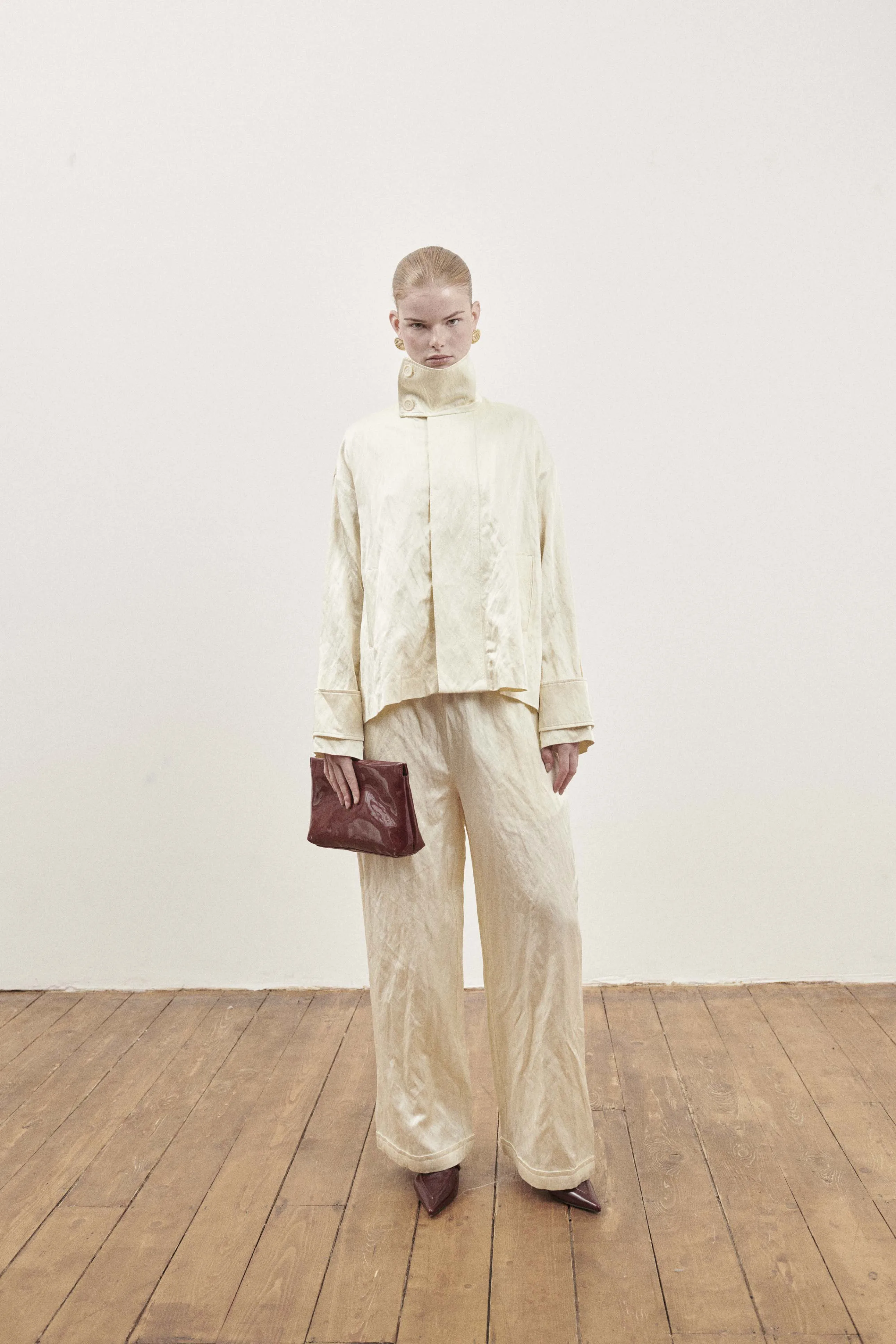 Cream Crinkle Trousers