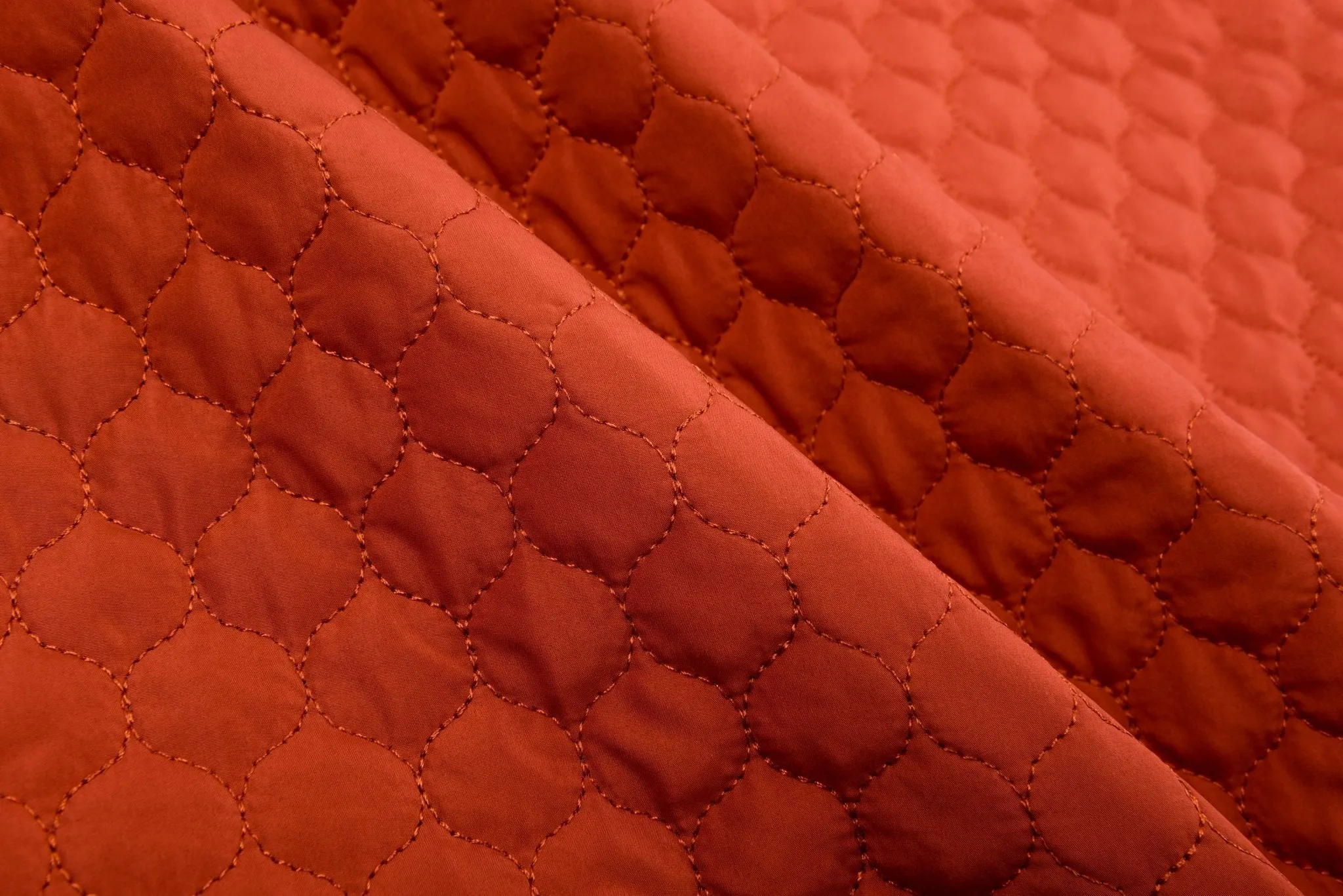 Double Sided Quilted Fabric With Polyester Filling ( Vest, Jackets )