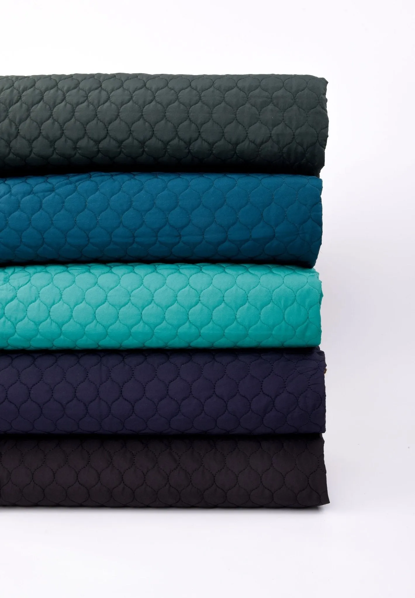 Double Sided Quilted Fabric With Polyester Filling ( Vest, Jackets )