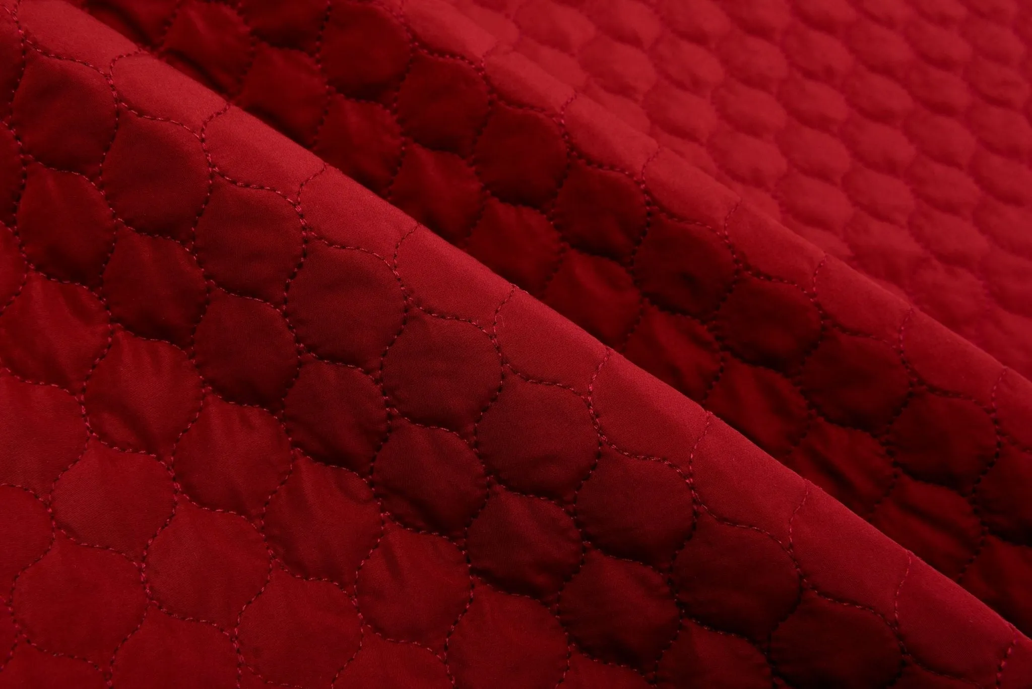 Double Sided Quilted Fabric With Polyester Filling ( Vest, Jackets )