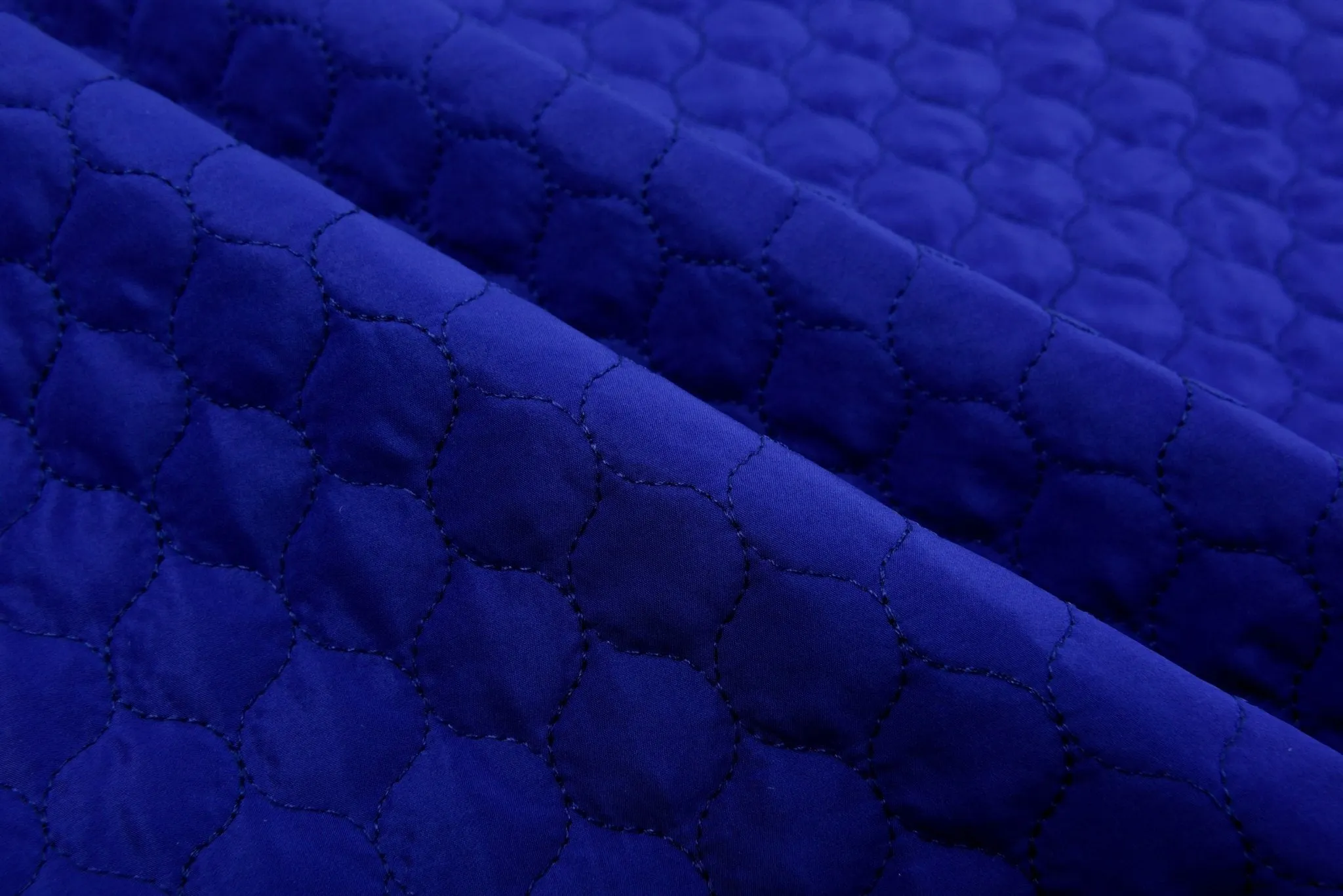 Double Sided Quilted Fabric With Polyester Filling ( Vest, Jackets )