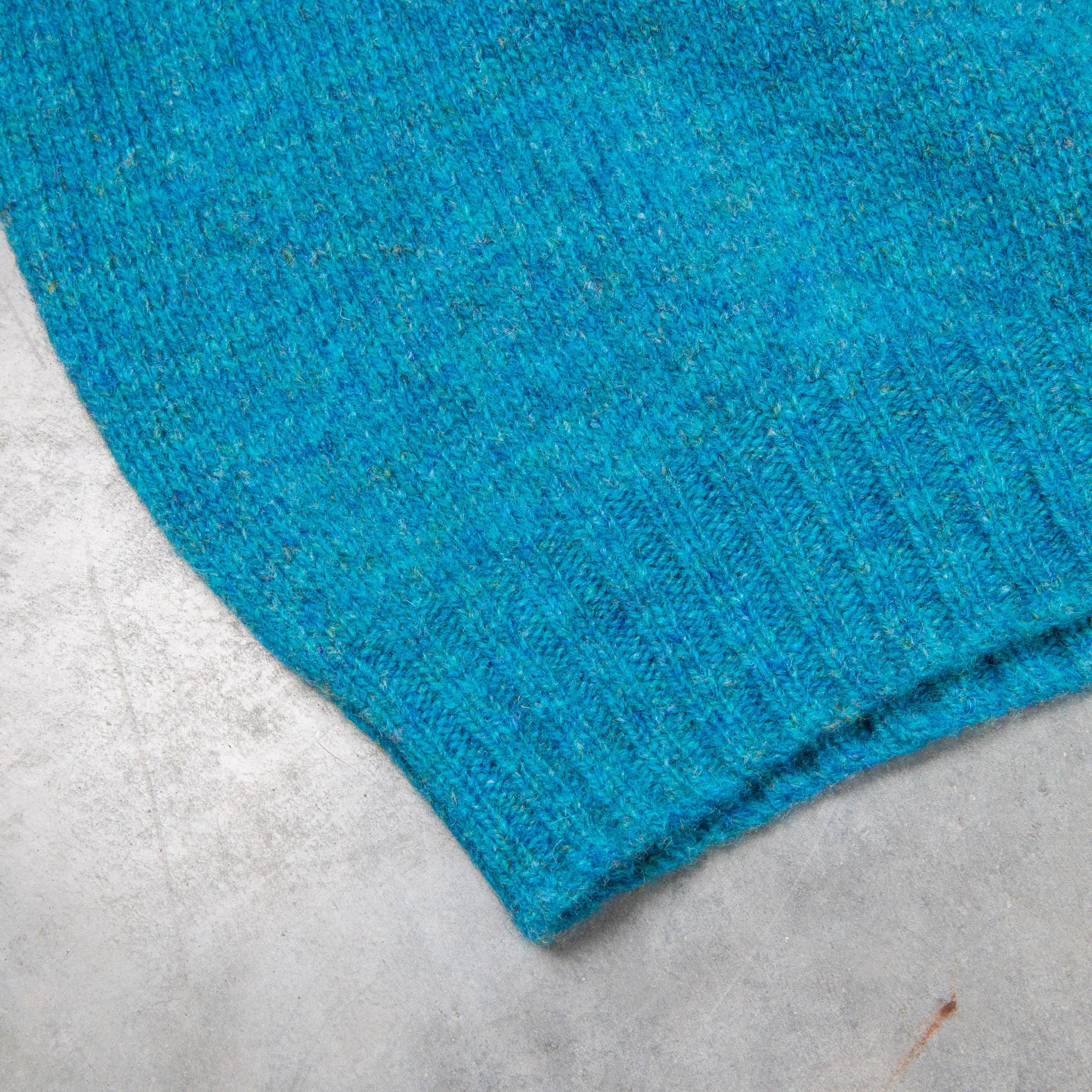 Laurence J. Smith Super soft Seamless Crew Neck Pullover Azure