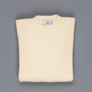 Laurence J. Smith  Super soft Seamless Crew Neck Pullover Cream
