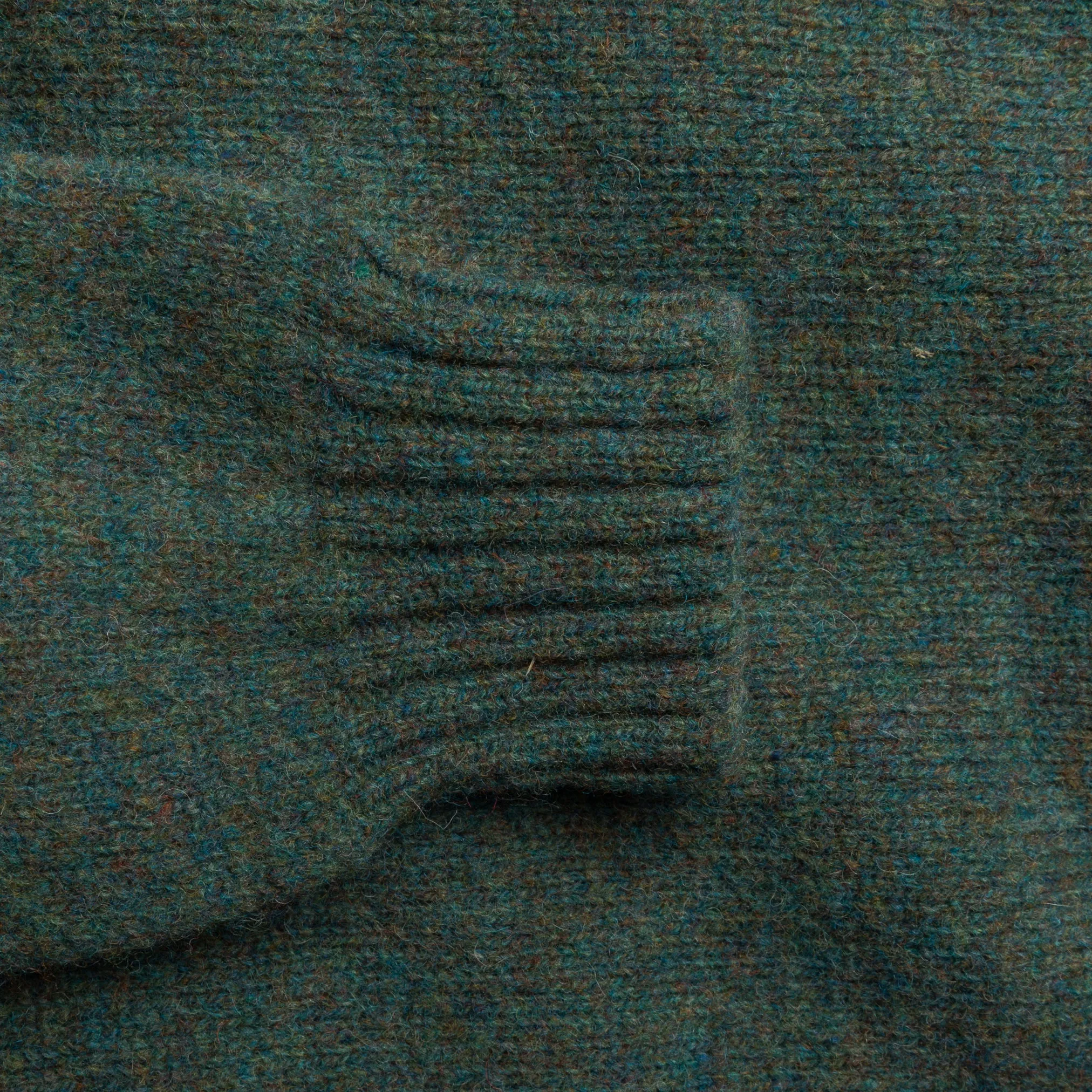 Laurence J. Smith  Super soft Seamless Crew Neck Pullover Jade