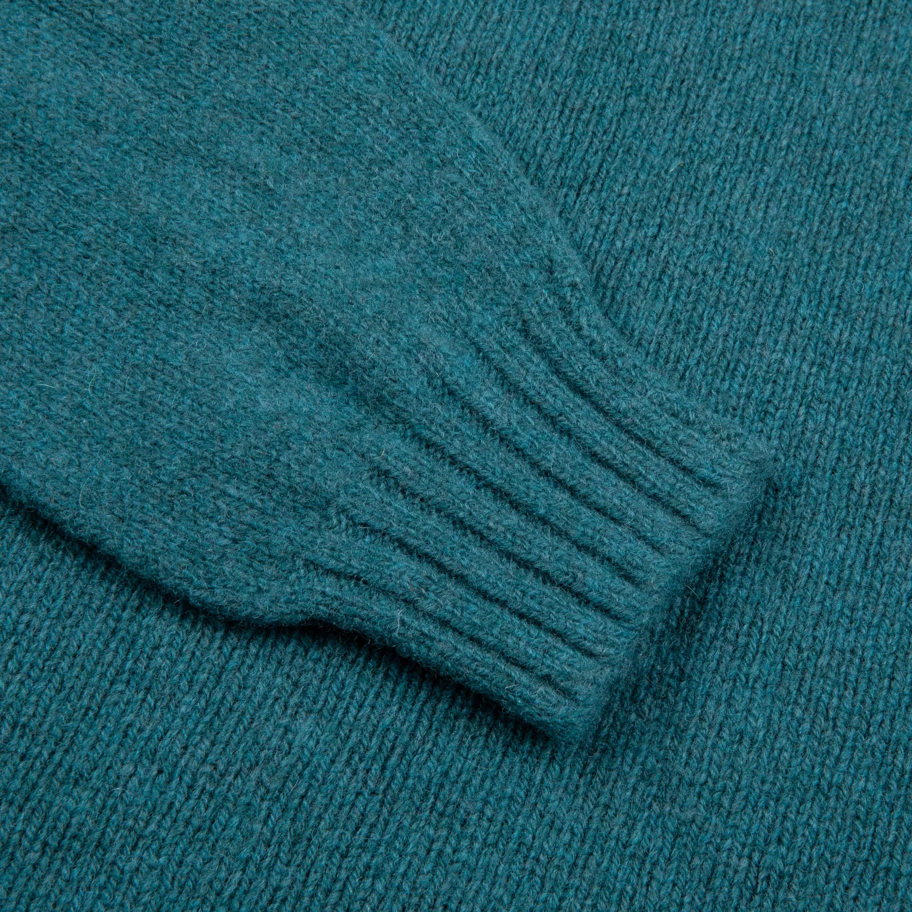 Laurence J. Smith Super soft Seamless Crew Neck Pullover Light Storm