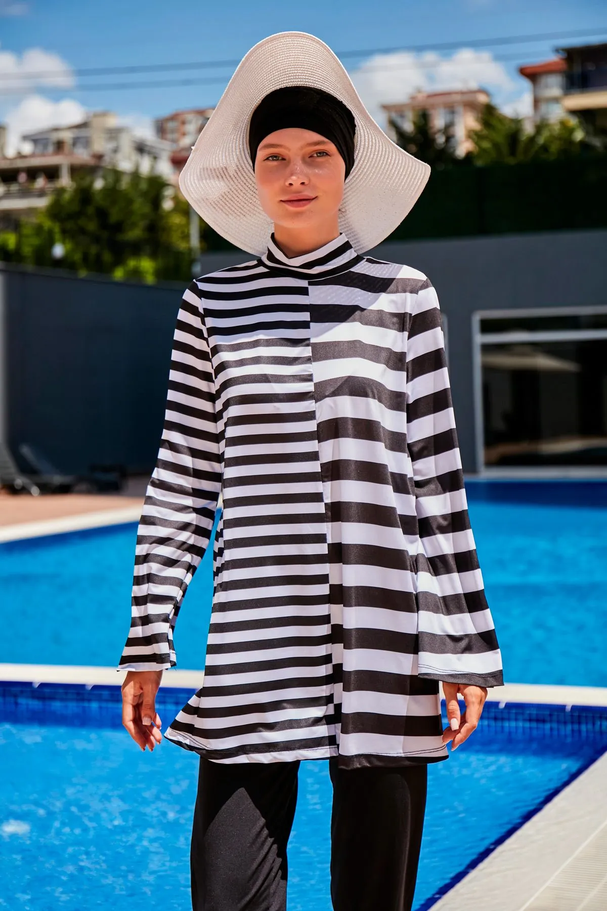 Lycra Black Burkini Modest Swimwear 1951